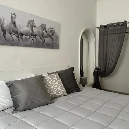 Francomarco_apartment In The Heart Of Apartment *